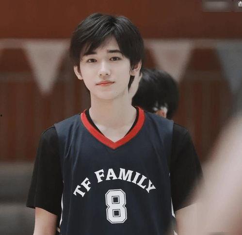 宋亚轩演唱会爆料最新视频,独家视频曝光精彩瞬间